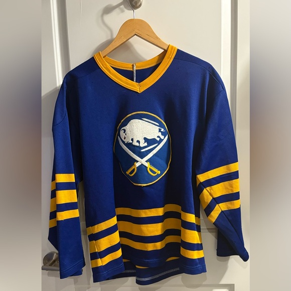 Vintage Buffalo Sabers CCM Jersey - Picture 1 of 9